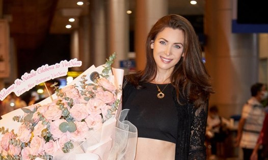 Giám khảo quốc tế Natalie Glebova - Miss Universe 2005 sẽ trở lại Việt Nam chấm thi và hỗ trợ các thí sinh “bùng nổ” trong đêm bán kết. Ảnh: MU.