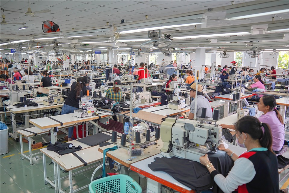 Nhiều công nhân lao động đang trông chờ hưởng chính sách hỗ trợ tiền thuê nhà (hình minh họa)