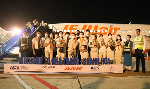 Chuyến bay mang số hiệu 7C4907 cùng 81 hành khách hạ cánh an toàn tại Cảng hàng không Quốc tế Cam Ranh.