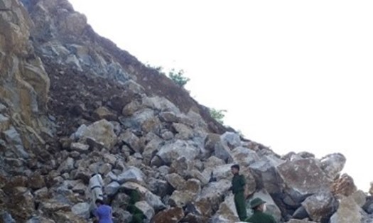 Hiện trường vụ sập mỏ đá khiến 2 người tử vong tại Hà Giang. Ảnh: PLPL
