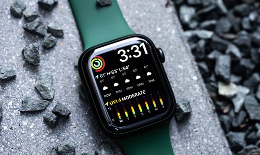 Apple Watch Series 7 là một trong những chiếc đồng hồ bán chạy nhất của hãng hiện nay. Ảnh chụp màn hình.