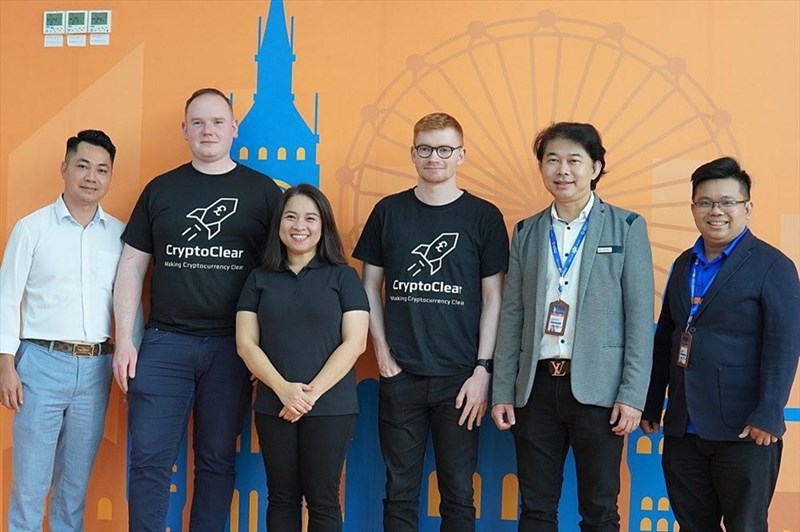 CEO Johnny McCamley gặp gỡ sinh viên Việt Nam