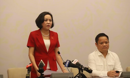 Bà Nguyễn Thị Thanh - Trưởng ban Công tác đại biểu thông tin với báo chí. Ảnh: Phạm Đông
