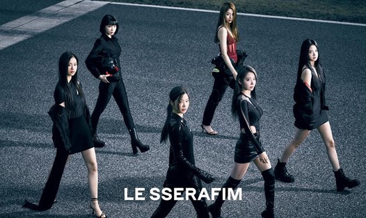 "FEARLESS" của LE SSERAFIM tiếp tục trụ vững trên bảng xếp hạng âm nhạc hàng tuần của Soompi. Ảnh: Twitter