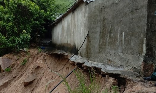 Sạt lở đất ở huyện Mường Lát, Thanh Hóa. Ảnh: N.H