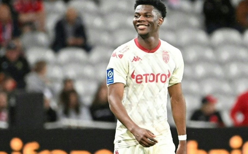 Tiểu sử cầu thủ Aurélien Tchouaméni - Hành trình từ cầu thủ trẻ đến ngôi sao bóng đá thế giới