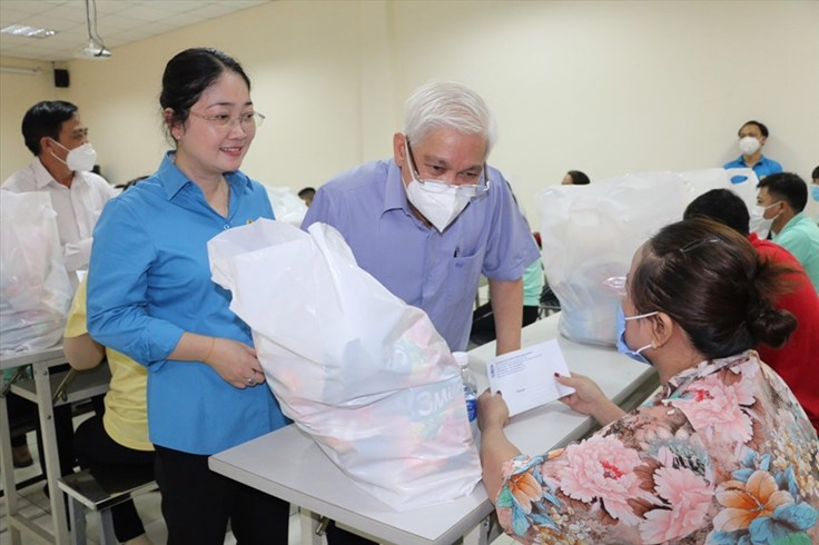 LĐLĐ Bình Dương với nhiều hoạt động ý nghĩa trong Tháng công nhân 2022 LĐLĐ Bình Dương với nhiều hoạt động ý nghĩa trong Tháng công nhân 2022