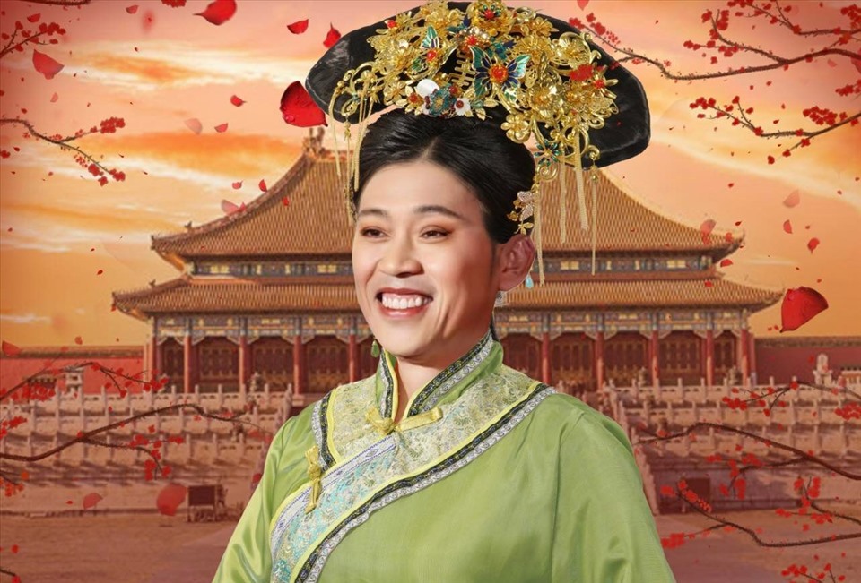 Hoài Linh đóng "Dung Ma Ma". Ảnh: NSCC.