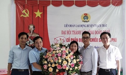 Trong 6 tháng đầu năm 2022, Liên đoàn Lao động huyện Thạch Thất chú trọng công tác thành lập Công đoàn cơ sở, phát triển đoàn viên. Ảnh: CĐH