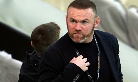 Rooney trong lần dự khán trận đấu của Man United.   Ảnh: AFP