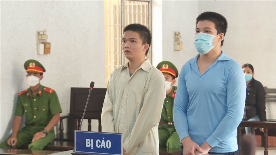 Quan hệ tình dục với trẻ em dưới 16 tuổi có sao không?