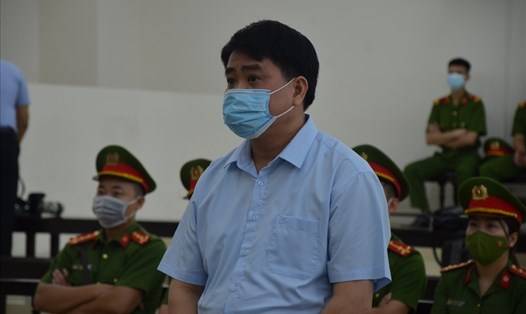 Cựu Chủ tịch Hà Nội Nguyễn Đức Chung tại phiên toà phúc thẩm vụ can thiệp đấu thầu. Ảnh: V.D