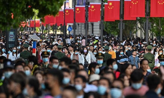 Dân số Trung Quốc năm 2022 là hơn 1,4 tỉ người. Ảnh: Xinhua
