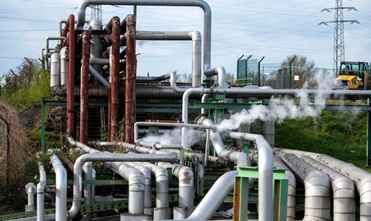 Giá dầu khí tăng cao giúp Nga đạt thặng dư kỷ lục. Ảnh: AFP