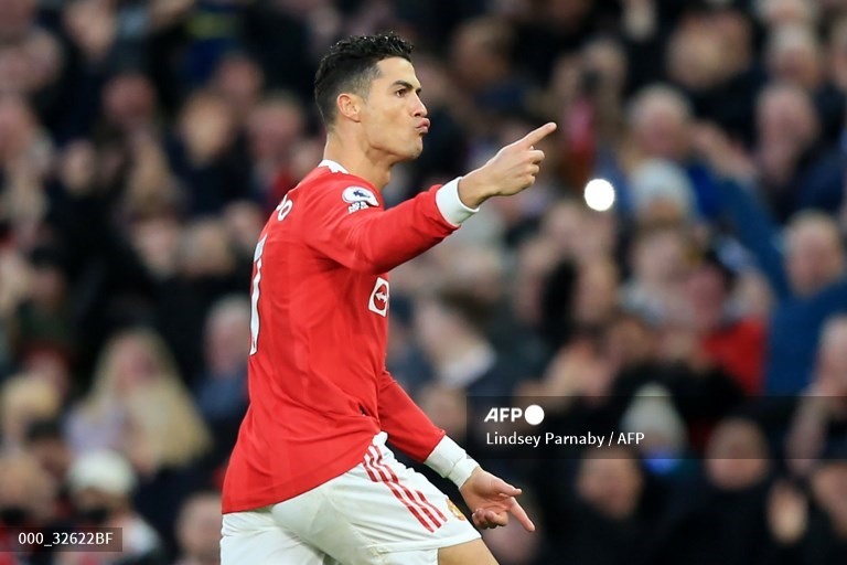 PSG từ chối ký hợp đồng với Ronaldo