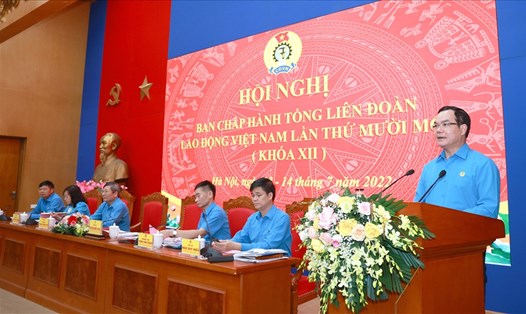 Đoàn Chủ tịch Hội nghị Ban chấp hành lần thứ 11 (khoá XII). Ảnh: Hải Nguyễn