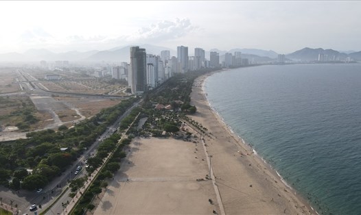 Khánh Hòa gia hạn loạt dự án ven biển đường Trần Phú để chờ phê duyệt quy hoạch.
