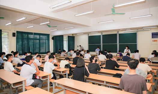 Hơn 7.000 thí sinh tham dự kỳ thi đánh giá tư duy của Trường Đại học Bách khoa Hà Nội diễn ra vào ngày 15.7