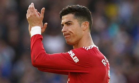 Ronaldo vẫn còn muốn chinh phục đỉnh cao, hay chọn lựa tiền bạc?. Ảnh: Sky Sports