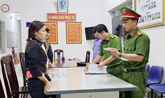 Bắt tạm giam Phạm Thị Bích Hằng, người đã ép học sinh lên xe chở đi bất thường vào sáng ngày 13.7 tại Phú Yên.