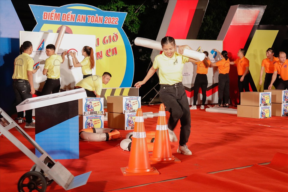 mẫu thẻ an toàn lao động