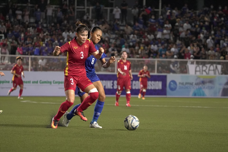 Thấy gì từ trận thua đậm nhất tại AFF Cup của tuyển nữ Việt Nam?