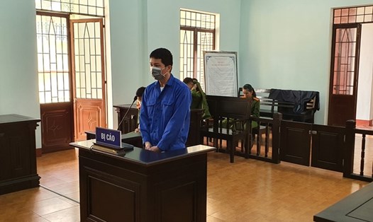 Đối tượng Lê Đỗ Thắng bị tuyên phạt 9 năm tù vì tội làm giả giấy tờ đất đai và lừa đảo chiếm đoạt tài sản. Ảnh: VKS
