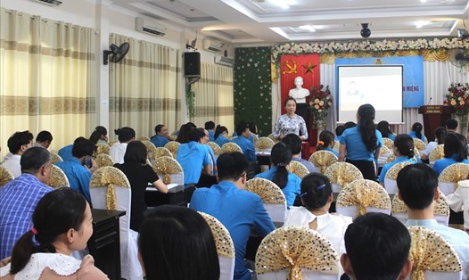 Cán bộ công đoàn tỉnh Nam Định được tập huấn, nâng cao nghiệp vụ công đoàn. Ảnh: CĐNĐ