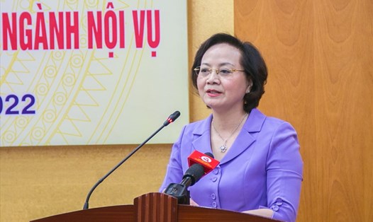 Bộ trưởng Phạm Thị Thanh Trà phát biểu tại Hội nghị trực tuyến toàn quốc sơ kết công tác 6 tháng đầu năm, triển khai nhiệm vụ công tác 6 tháng cuối năm 2022 của ngành nội vụ.