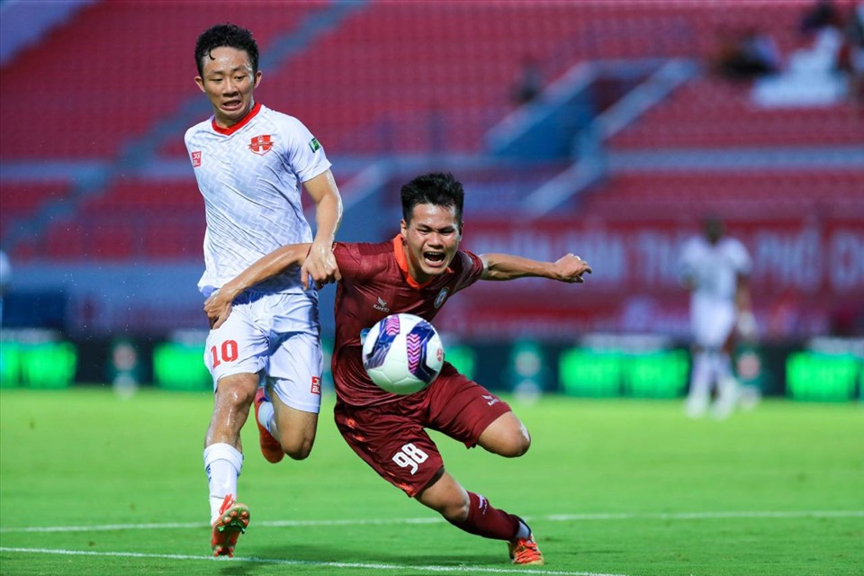 Đánh bại Bình Định 3-1, CLB Hải Phòng lấy lại ngôi đầu bảng V.League 2022