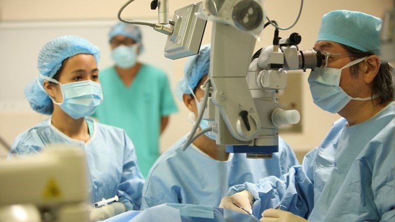 Bệnh viện Chợ Rẫy kiến nghị những vướng mắc mua sắm thuốc và vật tư y tế