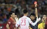 HLV Đức Thắng không trách cầu thủ Bình Định vì tấm thẻ đỏ