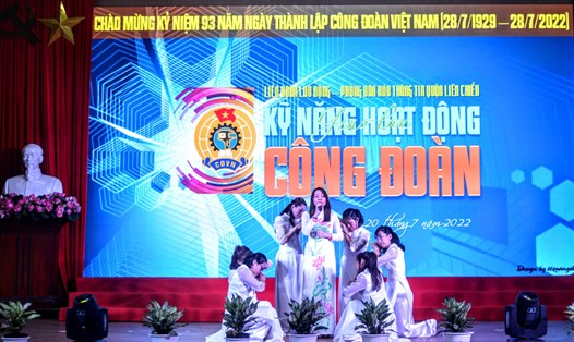 Liên đoàn Lao động quận Liên Chiểu, thành phố Đà Nẵng tổ chức giao lưu “Kỹ năng hoạt động Công đoàn năm 2022”. Ảnh: Tường Minh