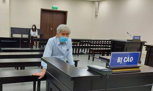 Ông Nguyễn Thanh Hùng phải trả giá bằng bản án 13 năm vì lừa đảo. Ảnh: V.D