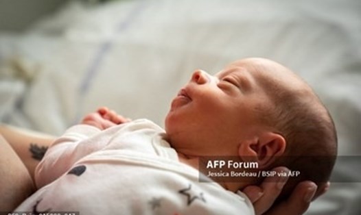 Trẻ sinh non cần được chăm sóc đặc biệt. Ảnh: AFP