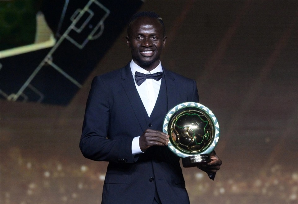 Sadio Mane chiến thắng trọn vẹn trước Salah trong năm 2022