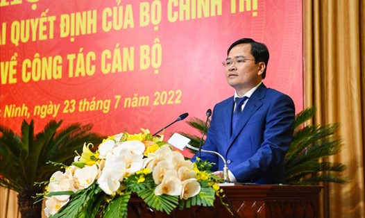 Ông Nguyễn Anh Tuấn phát biểu nhận nhiệm vụ Bí thư Tỉnh uỷ Bắc Ninh. Ảnh: PV