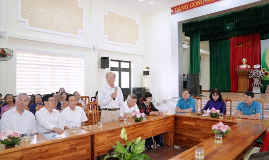 Quang cảnh buổi gặp mặt các thế hệ cán bộ công đoàn tỉnh Tuyên Quang. Ảnh: CĐTQ