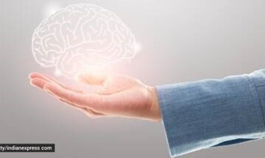 Giữ tinh thần thoải mái có nghĩa là thực hiện các hoạt động kích thích não bộ như giải câu đố, suy nghĩ về các tình huống phức tạp. Ảnh: Getty/Thinkstock