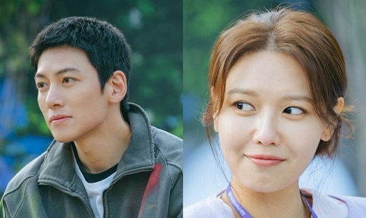 Ji Chang Wook và Sooyoung - SNSD nên duyên trong phim “If You Wish Upon Me”. Ảnh: Poster KBS.