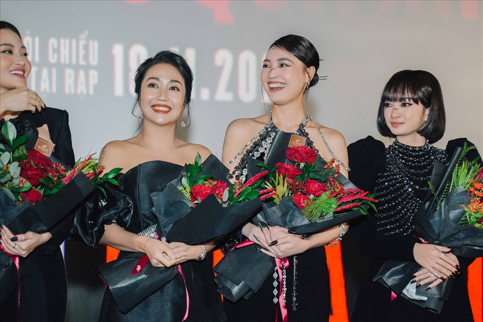 Dàn diễn viên xuất hiện trong "Cô gái từ quá khứ". Ảnh: NSX