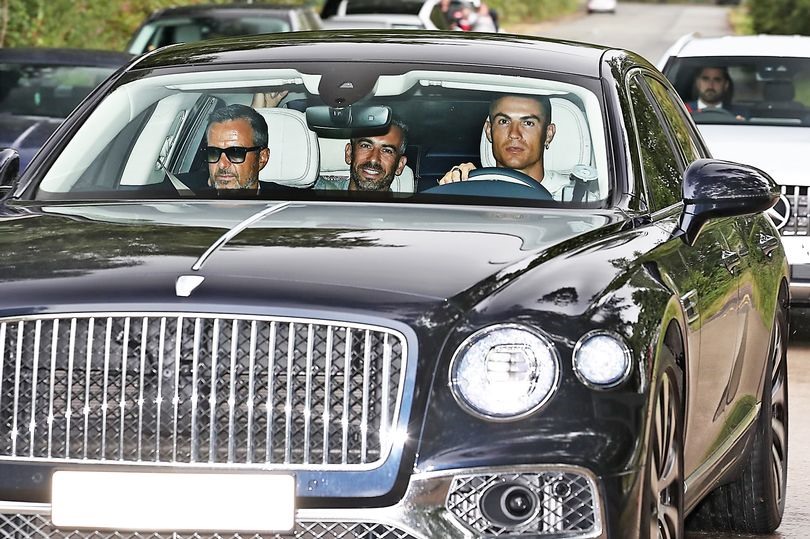 Ronaldo trở lại Man United: Chuyện gì sẽ xảy ra tiếp theo?