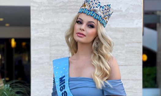 Miss World 2021 Karolina Bielawski sẽ tới Việt Nam. Ảnh: MW