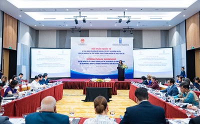 Hội thảo quốc tế “Tác động của Biến đổi khí hậu tới việc thụ hưởng quyền của các nhóm dễ bị tổn thương: chia sẻ kinh nghiệm và thực tiễn tốt” diễn ra ngày 29.7. Ảnh: Thanh Hà
