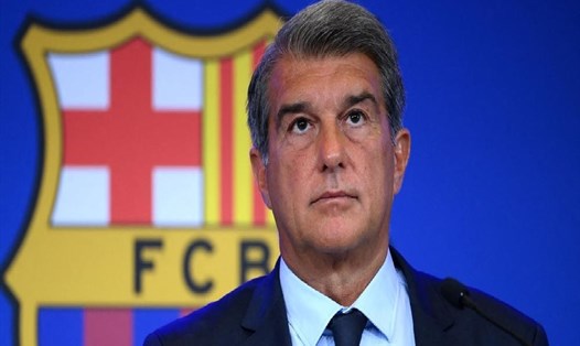 Chủ tịch Laporta chi 200 triệu cho đội hình Barcelona. Ảnh: AFP