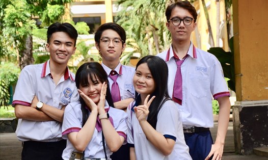 Học sinh TPHCM ôn thi tốt nghiệp THPT năm 2022. Ảnh: Huyên Nguyễn