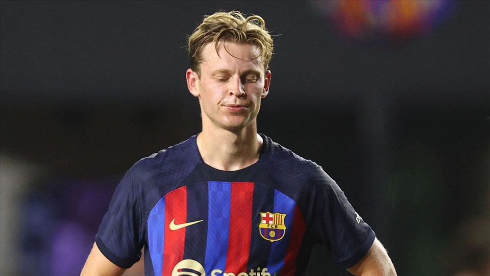 Tin chuyển nhượng ngày 30.7: Bayern Munich không mua De Jong