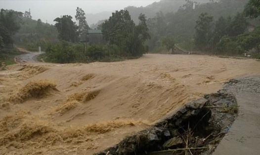 Thời tiết khu vực Tây Bắc có mưa to, nguy cơ cao xảy ra sạt lở, lũ quét và ngập úng cục bộ. Ảnh: Minh Nguyễn.