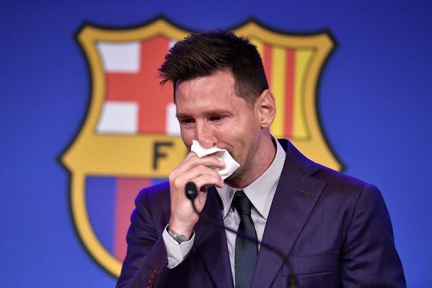 Barcelona có đủ "can đảm" để tái hợp Messi?