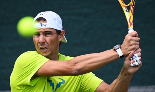 Rafael Nadal sẽ đối đầu với Botic van de Zandschulp ở vòng 4 Wimbledon. Ảnh: AFP.